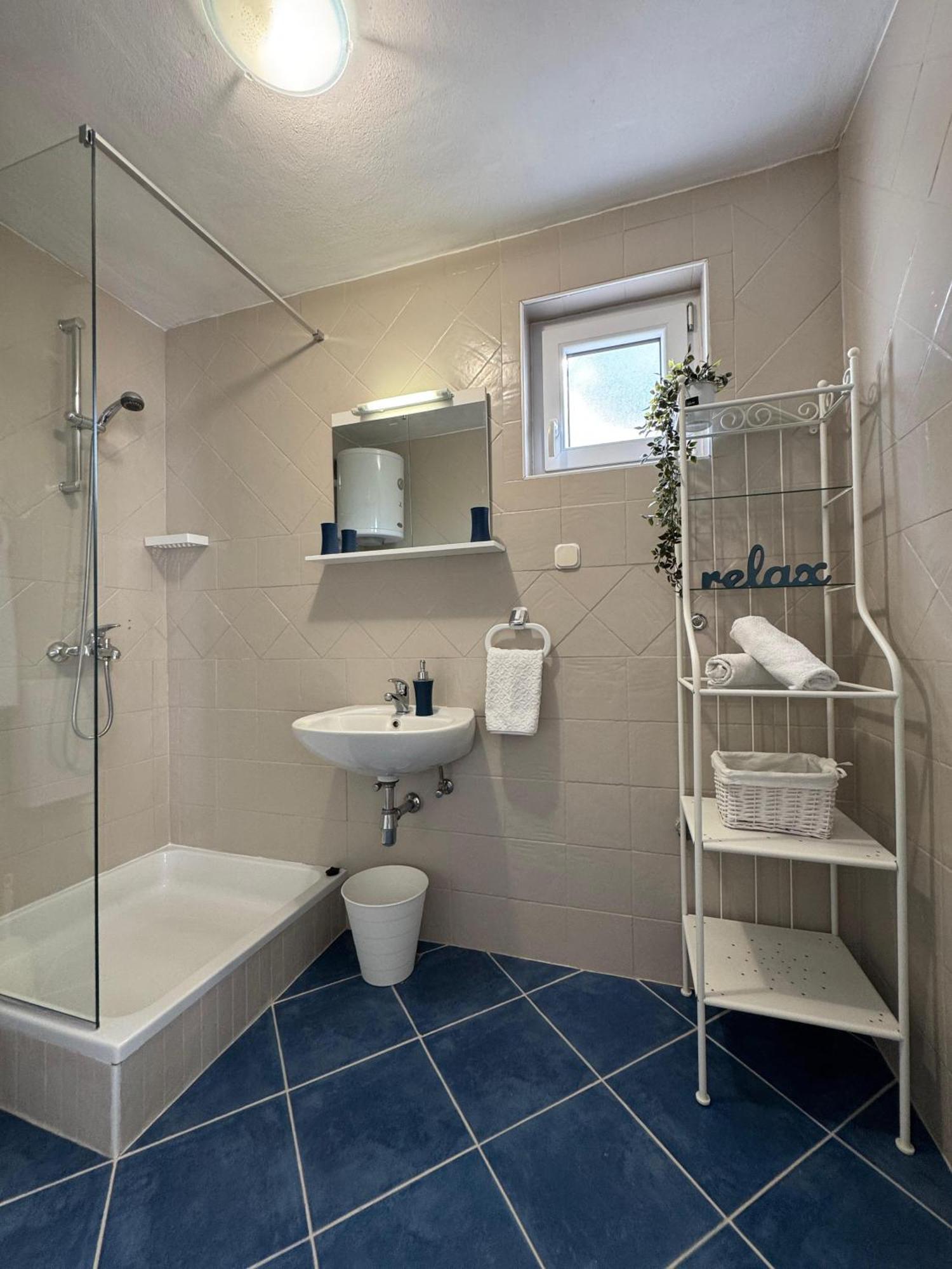 Guest House Kovacevic Хвар Екстер'єр фото