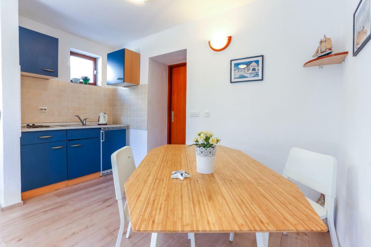 Guest House Kovacevic Хвар Екстер'єр фото