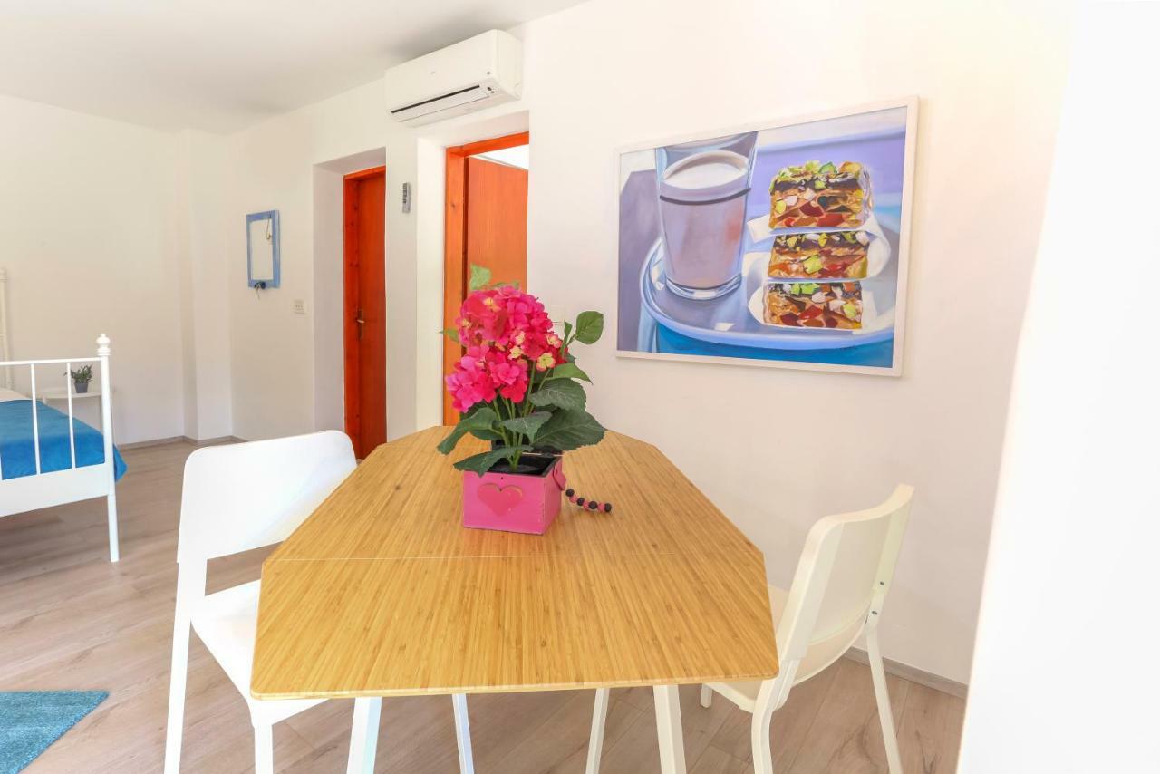 Guest House Kovacevic Хвар Екстер'єр фото